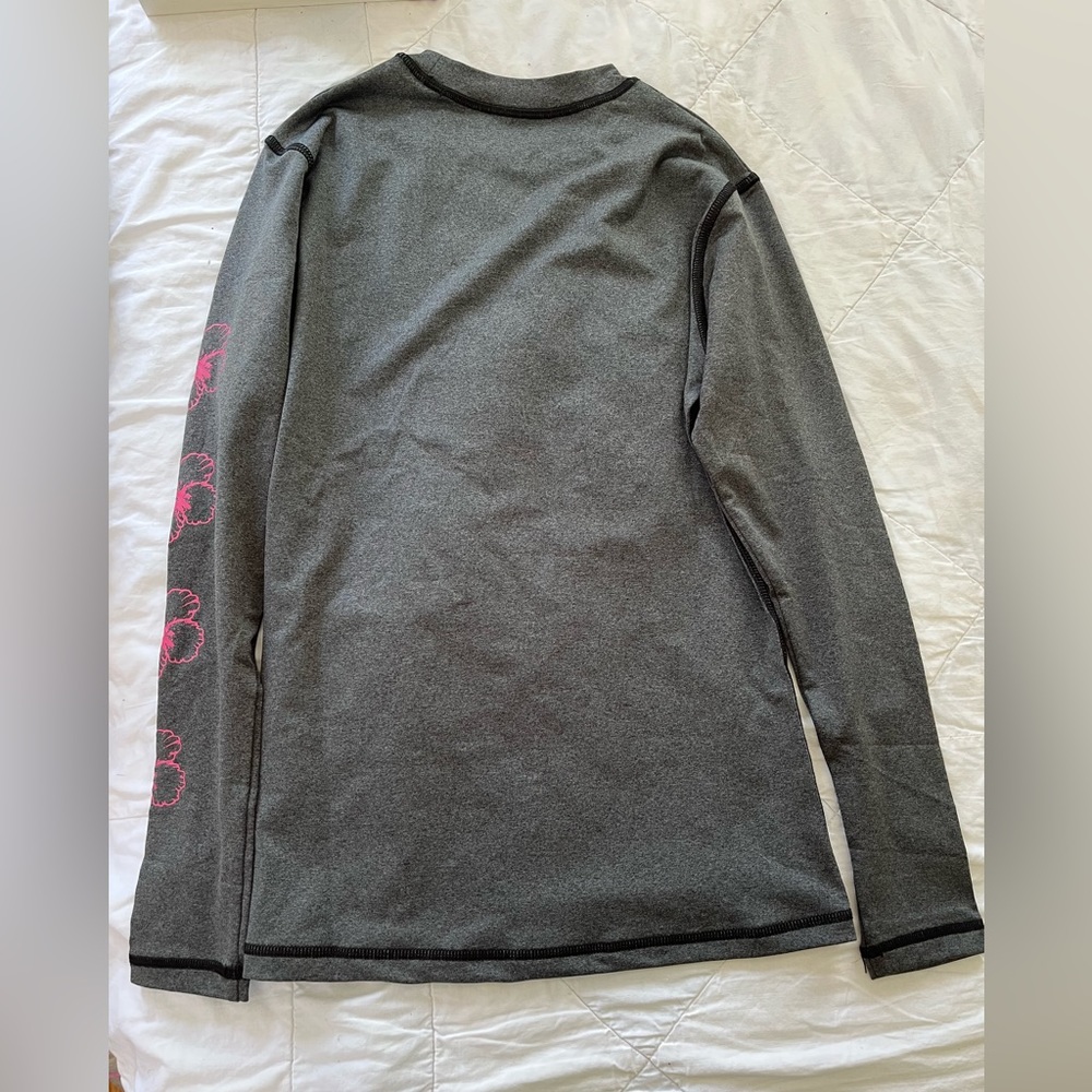 Never worn: Burnside Gray Rash Guard - Picture 5 of 6